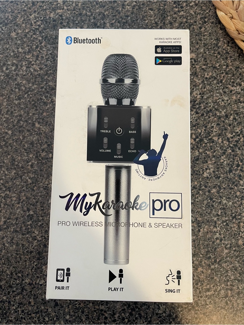 NWOT My Karaoke Pro 2-in-1 Wireless Microphone Speaker